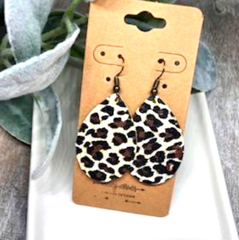 Leather Earrings  Leopard